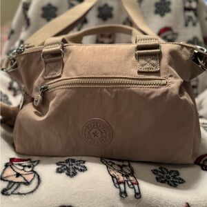 Kipling shoulder tote